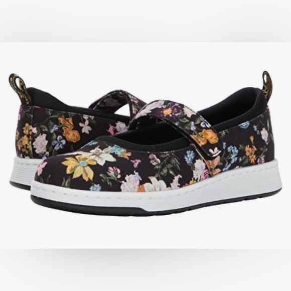 Dr. Martens Shoes - Dr. Martens Womens Askins Darcy Floral Black Canvas Shoes Size 7